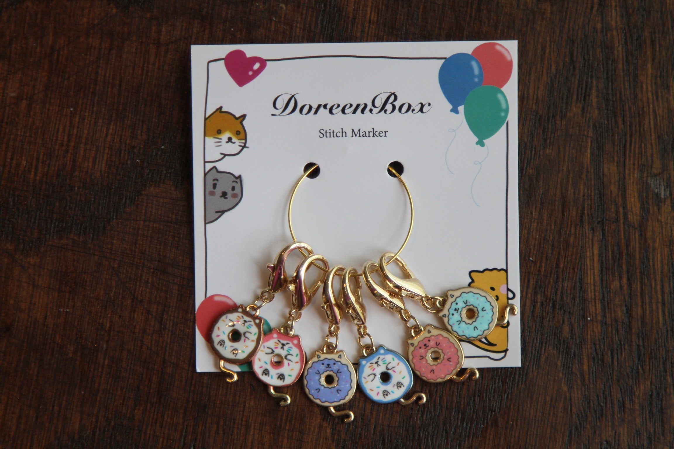 Doreen Box-Donut cat stitch marker